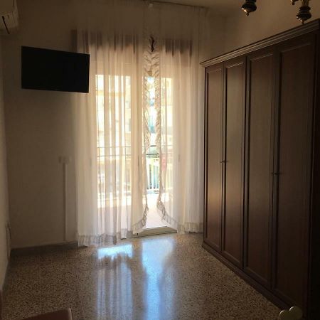 B&B Crotone Eksteriør bilde